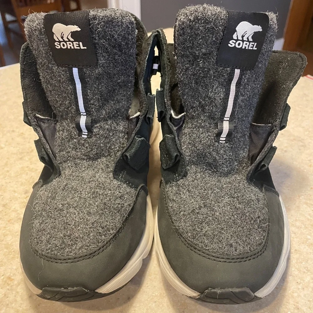 SOREL Women’s Kinetic RNGD Caribou Boot Waterproof Leather Winter Snow